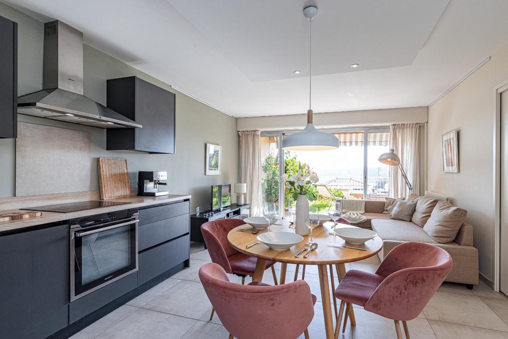 2 Bdr Villefranche-Sur-Mer Sea View Parking And Swimming Pool Екстер'єр фото