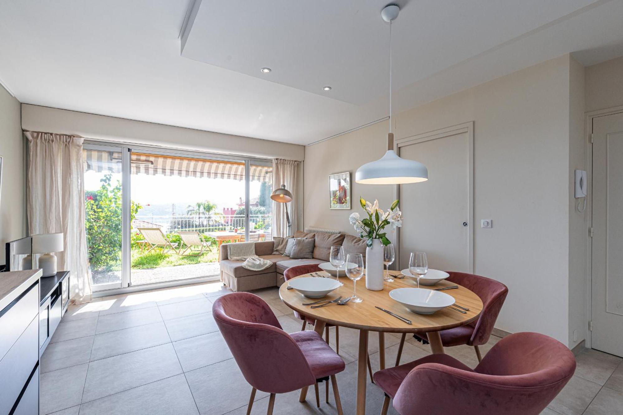 2 Bdr Villefranche-Sur-Mer Sea View Parking And Swimming Pool Екстер'єр фото