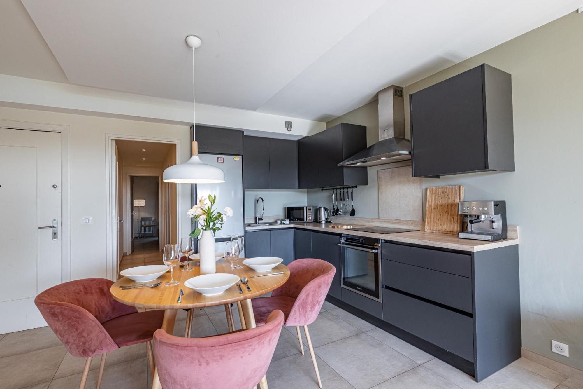 2 Bdr Villefranche-Sur-Mer Sea View Parking And Swimming Pool Екстер'єр фото