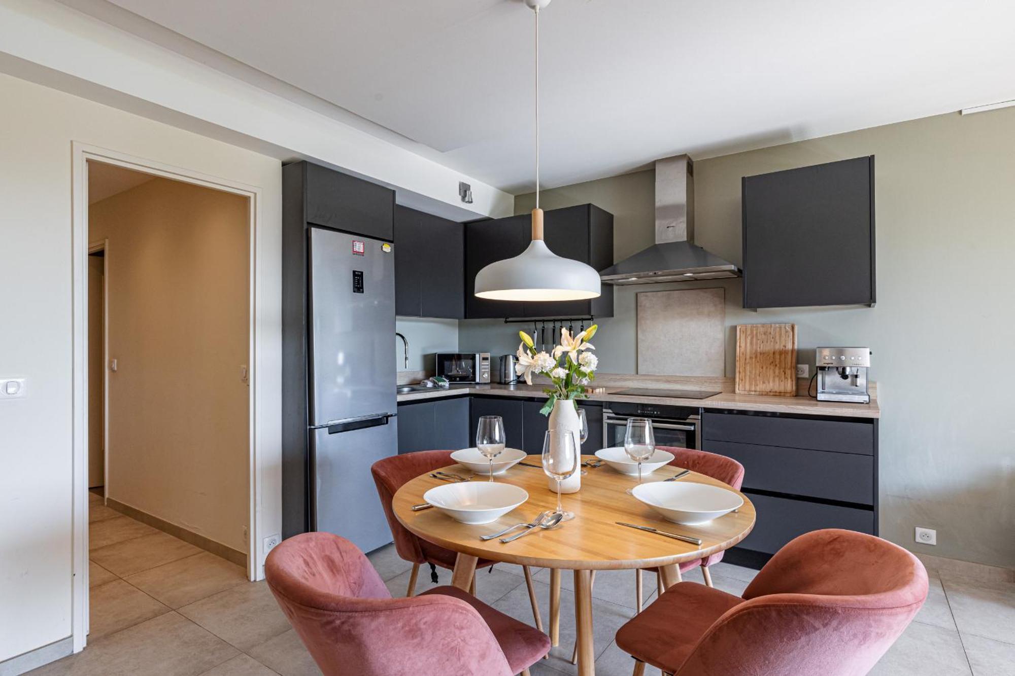 2 Bdr Villefranche-Sur-Mer Sea View Parking And Swimming Pool Екстер'єр фото